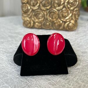 Vintage 80’s Bold Bright Pink Oval Earrings